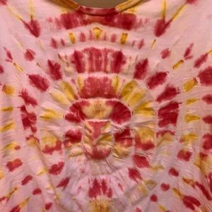Tie-Dye Woman's Top - Size X-Large